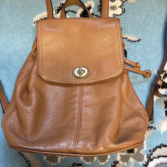 Vintage Coach backpack - Picture 2 of 16